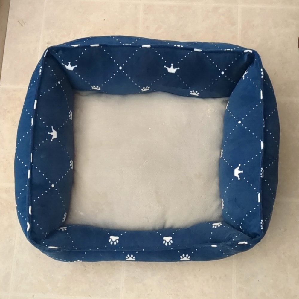 Dog/Cat Bed